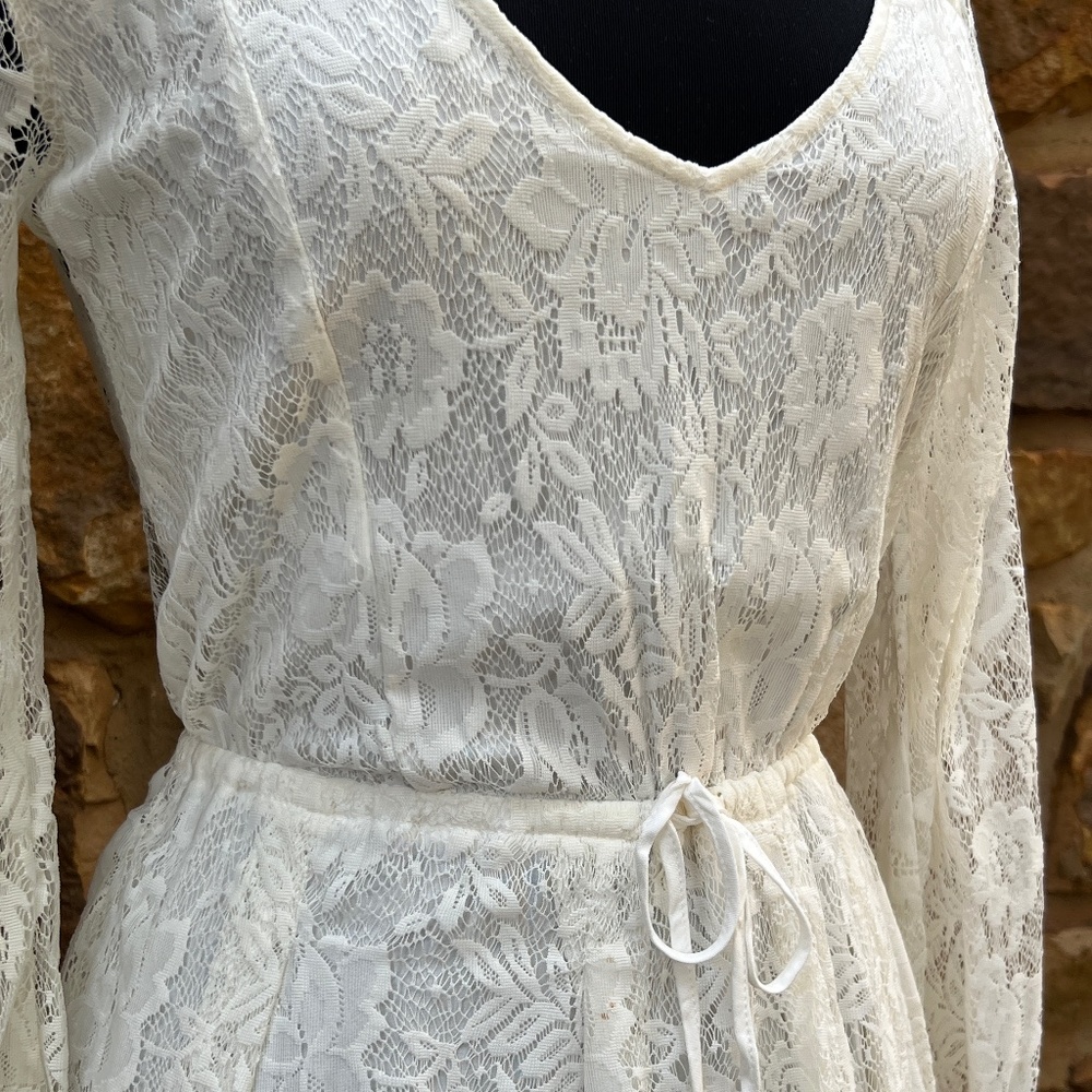 Hollister Cream Lace Long Sleeve Dress - Size M